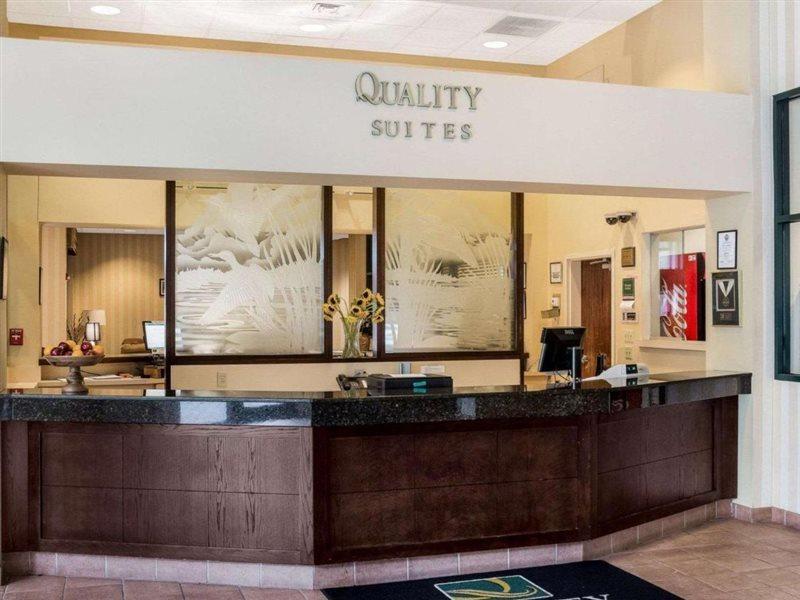 Quality Suites Lake Wright Norfolk Airport Eksteriør bilde